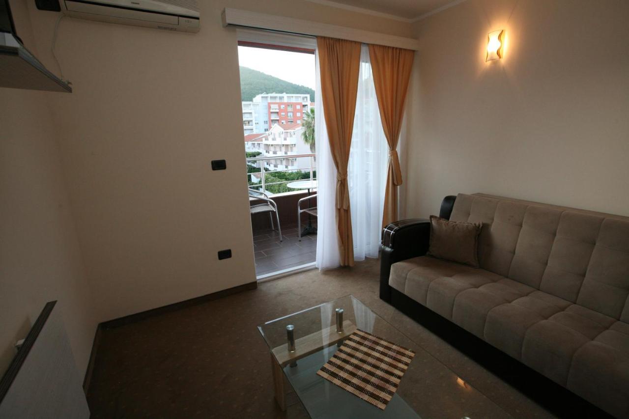 Vilaelenamarko Budva Exterior foto